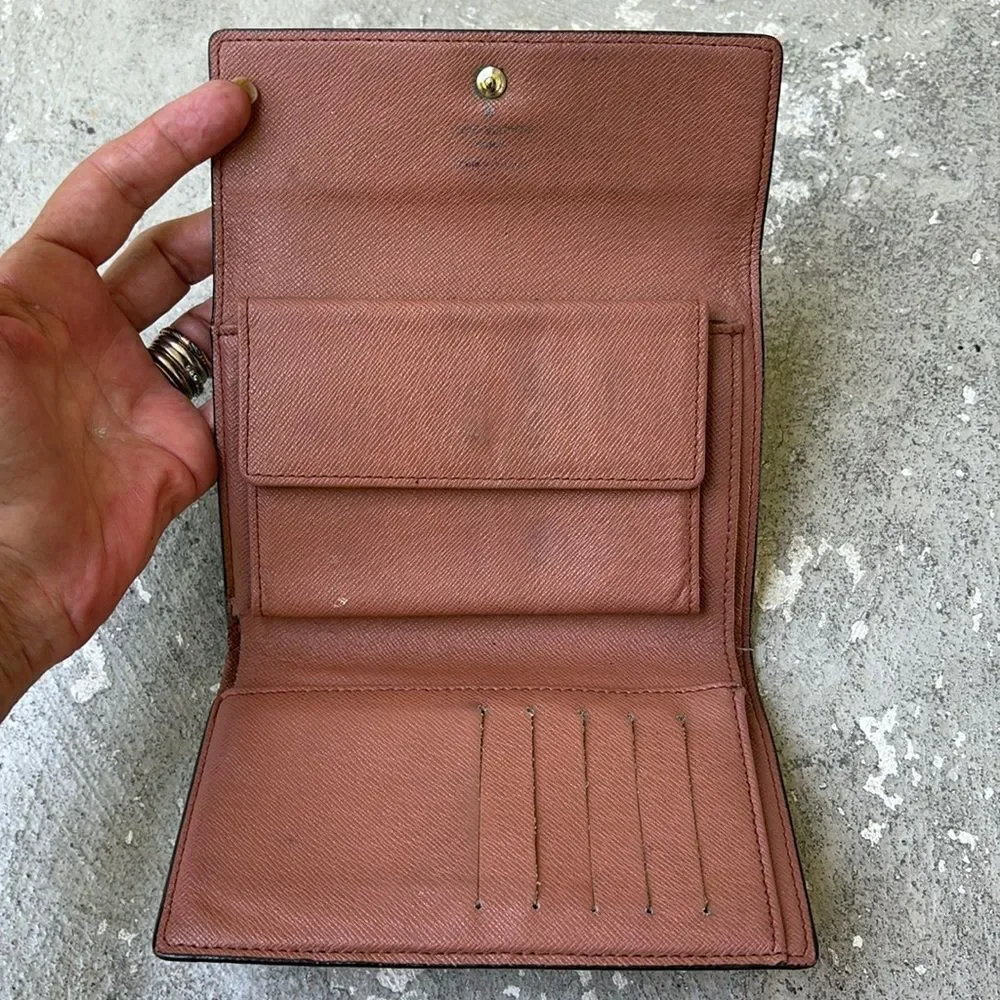 Louis Vuitton tri fold wallet - Picture 3 of 8